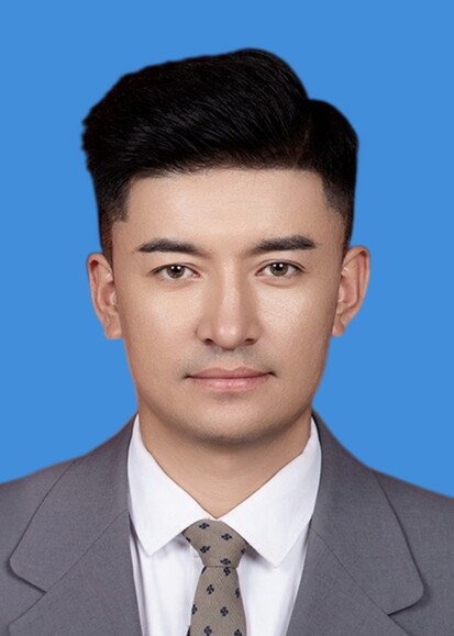 阿力普江·艾热提的照片