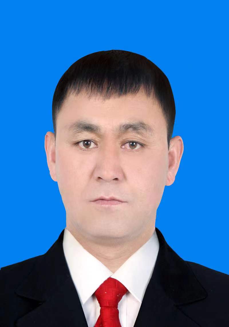 依力买尓旦·吐送尼牙孜的照片