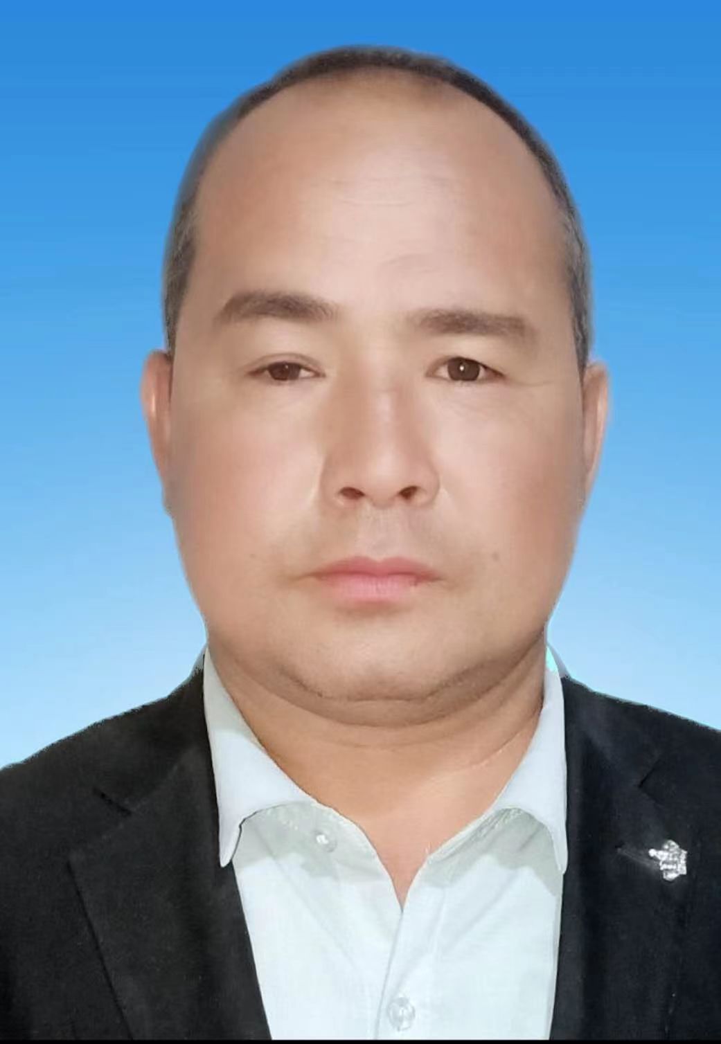 艾麦尔江·阿卜杜热合曼的照片
